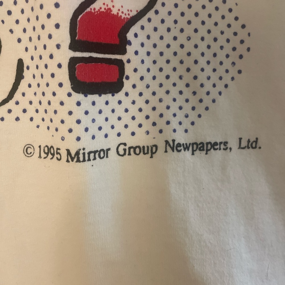 Vintage cartoon shirt #vintageshirt #vintagecartoon #vintage 1995 #1995 - Picture 3 of 4
